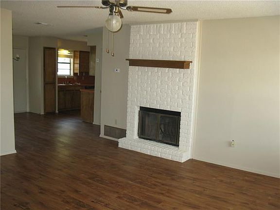 2nd image of 3818 Mark Ct