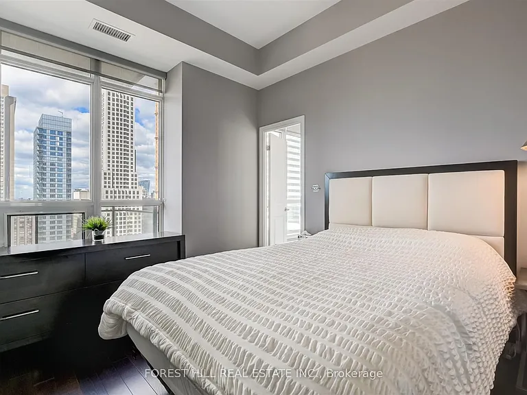 35 Hayden St #2504 — Photo 23