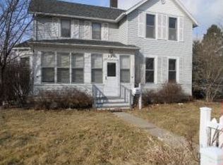 121 N Maple St, Manteno, IL 60950