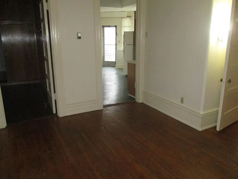 1365 S 3rd St — Photo 7