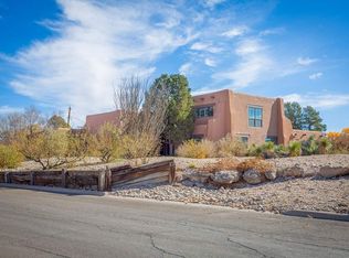 2809 Riverside Dr, Roswell, NM 88201