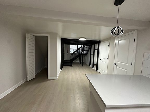 2nd image of 3004-3006 S Archer Ave S #1RW