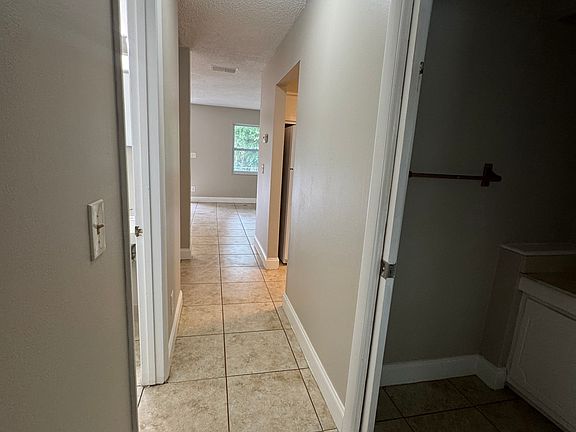 5th image of 2421 Granada Ave #6