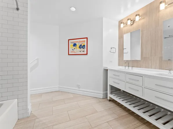 7 East 20th Street 11R image 7 of 8