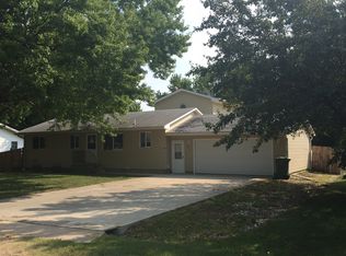 704 S Albert, Freeman, SD 57029