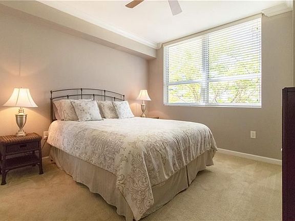5th image of 610 W Las Olas Blvd APT 812N