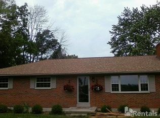 9725 Kenrick Rd, Centerville, OH 45458