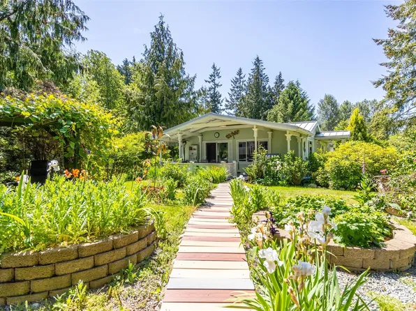 32515 76th Avenue NW, Stanwood, WA 98292