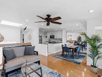 6389 Caminito Telmo, San Diego, CA, 92111