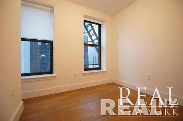 Rented by REAL New York | media 25