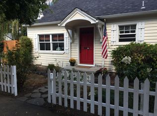 1113 E 5th St, Newberg, OR 97132