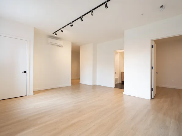 328 Pacific Avenue image 27 of 85