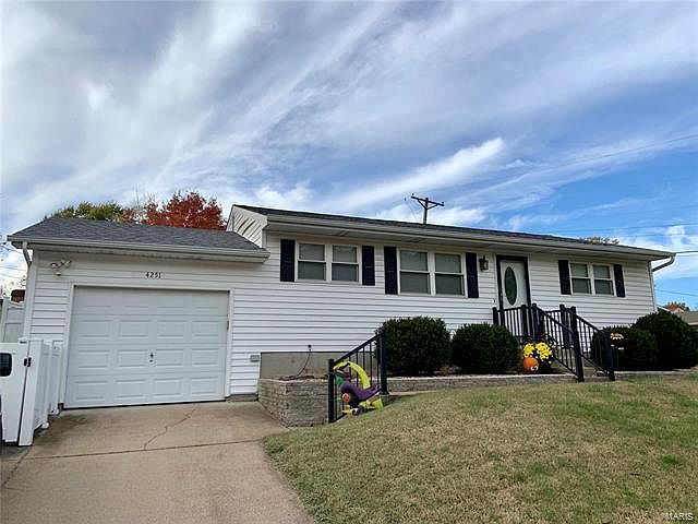 1st image of 4251 Bordeaux Dr