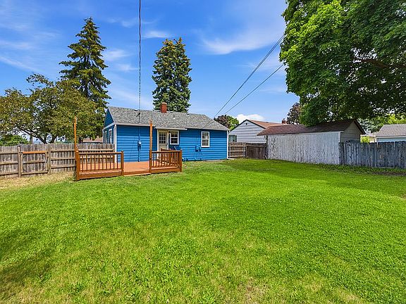 Extra large backyard