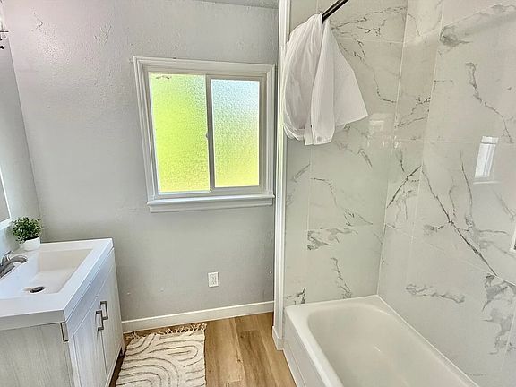5th image of 1715 S 40th St #5