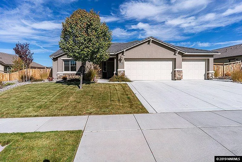 3998 Wisdom Dr photo 1