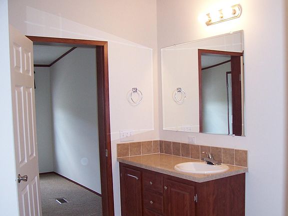 5th image of 11335 Stoneridge Cir