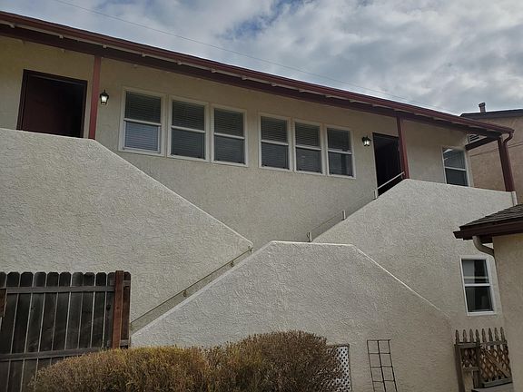 3rd image of 1412 Amapola Ave
