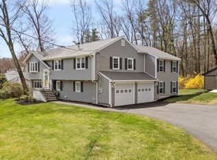 4 Summit Rd, Southborough, MA 01772