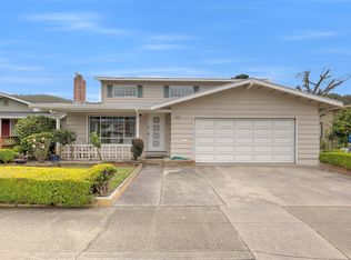 828 Dell Rd, Pacifica, CA 94044