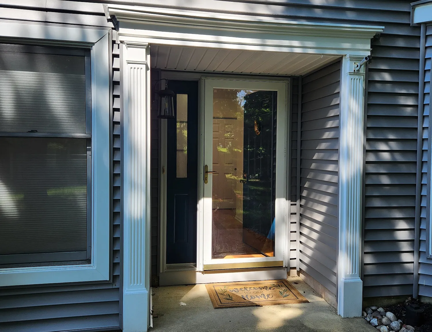3 bed, 2.5 bath, 2269 sqft, $3,600 — Photo 2