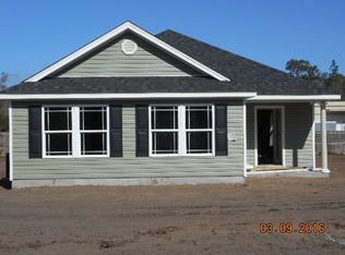 12 John Mills Cir, Sopchoppy, FL 32358