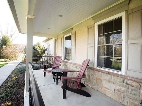 4th image of 3862 Buck Hill Cir