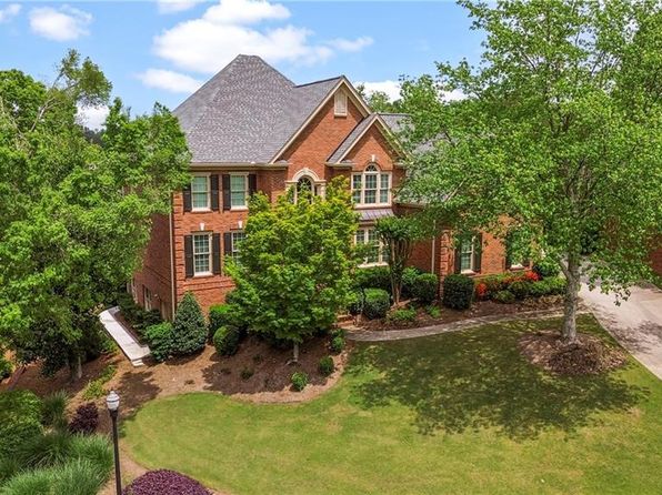6020 Ettington Dr, Suwanee, GA 30024