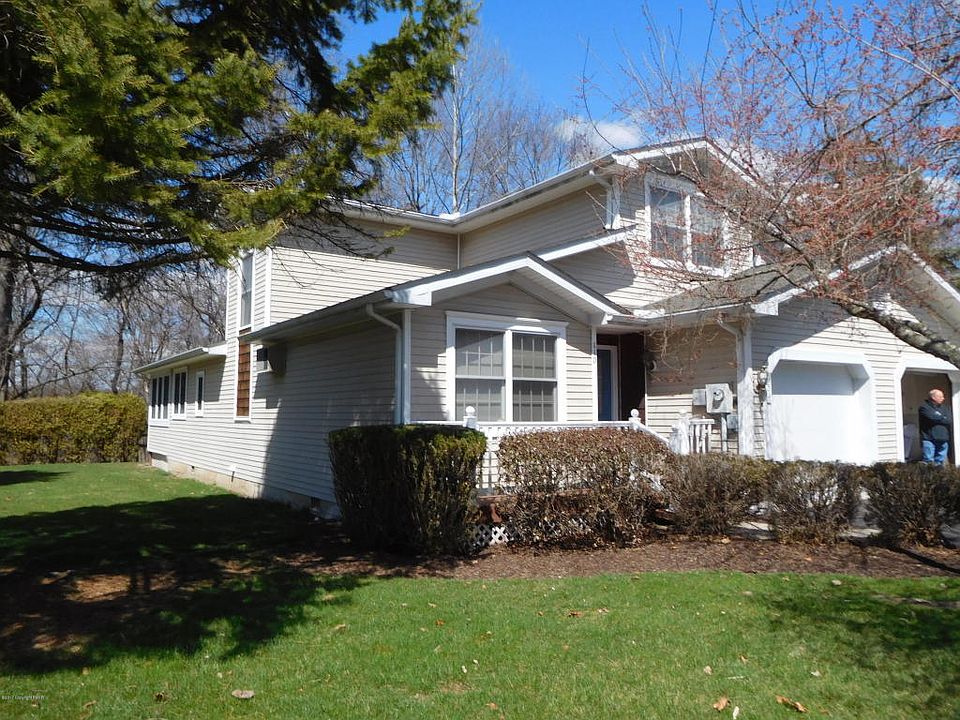 1st image of 754 Garnet Ln