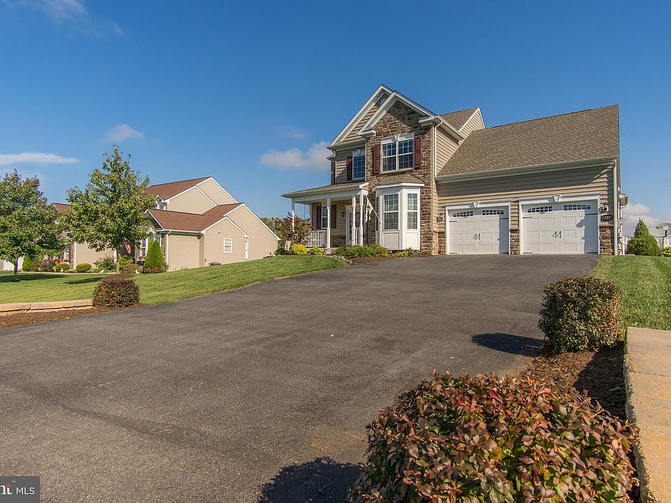 13215 John Martin Dr, Williamsport, MD 21795 Zillow