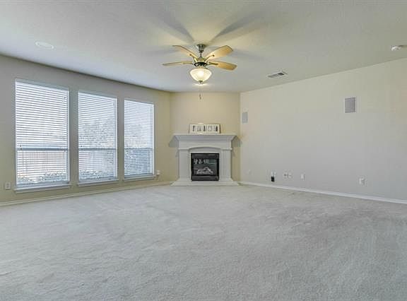 2nd image of 4009 Petersburg Dr