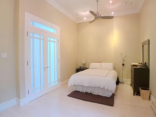 Rented by Sotheby's International Realty | media 1