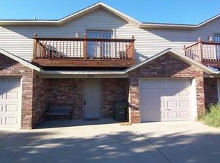 934 W Peachtree Dr, Fayetteville, AR 72703