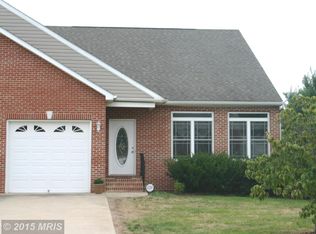 219 Brookline Dr, Charles Town, WV 25414