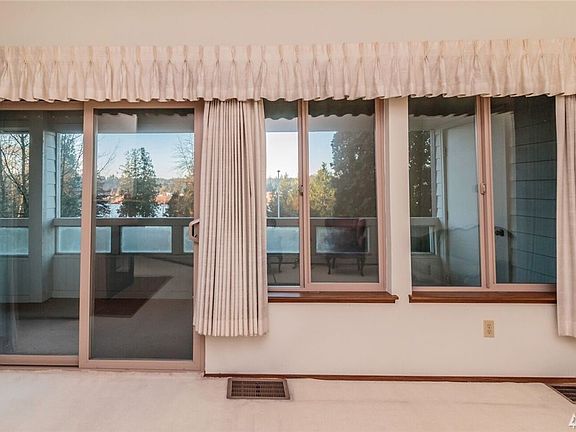 5th image of 23509 Lakeview Dr #A