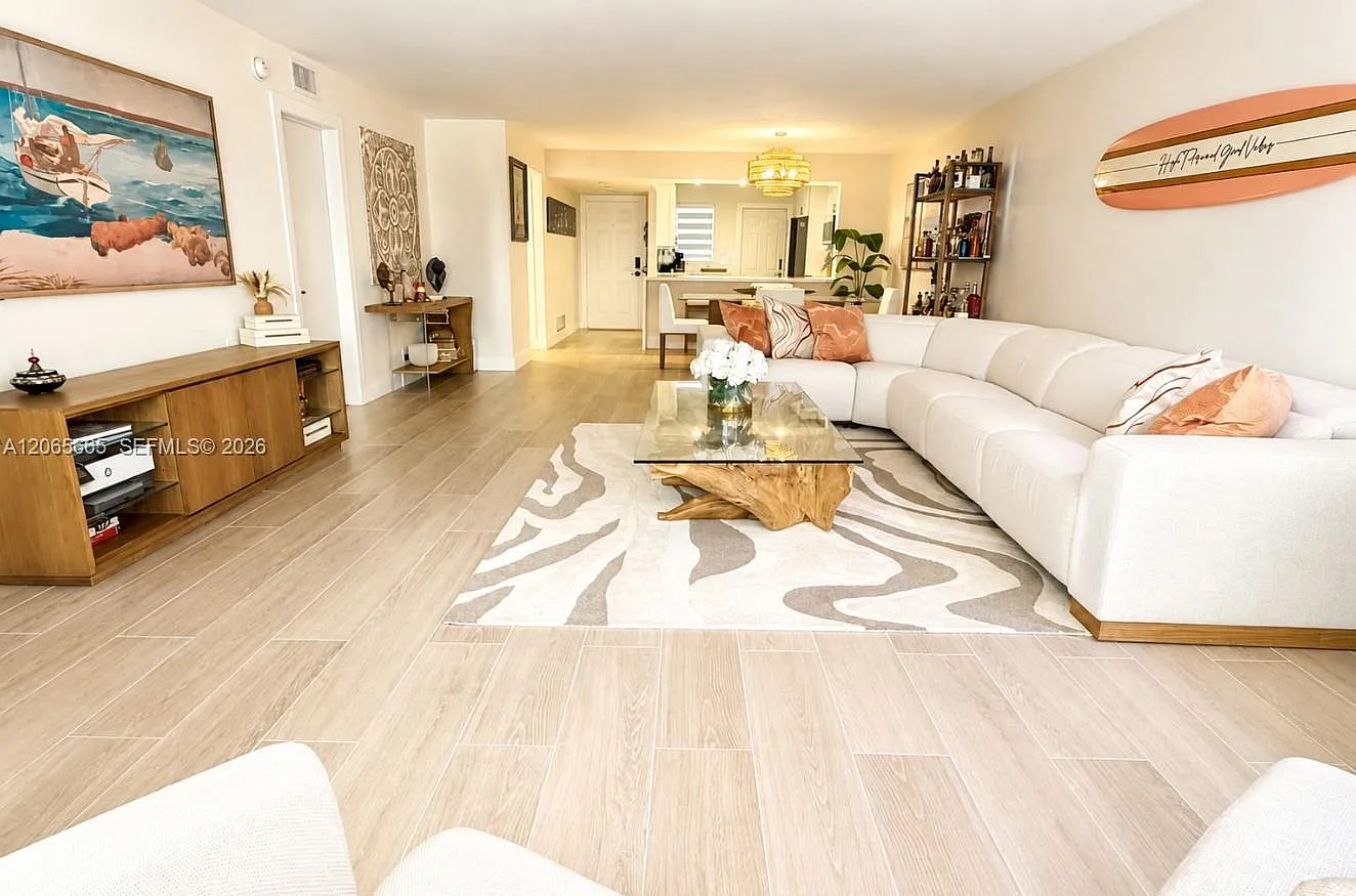 Heritage Landings Condo — Photo 2