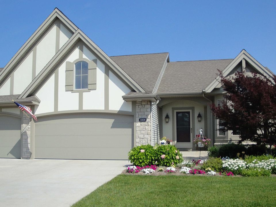 3 Car Garage