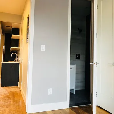 Rented by Nooklyn NYC LLC | media 42