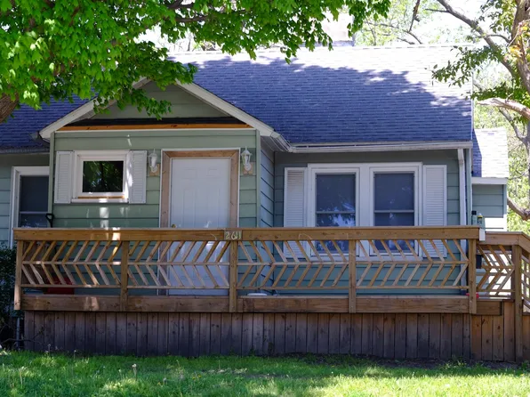 2611 Knapp St, Ames, IA 50014