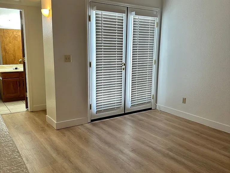 3716 E University Dr #2015 — Photo 8