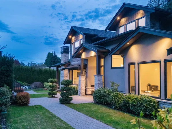 2408 Mathers Ave, West Vancouver, BC V7V 2H8