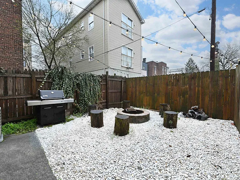 3542 Kennedy Blvd #1 — Photo 17