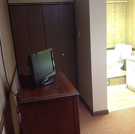 5th image of 1600 2nd St #1