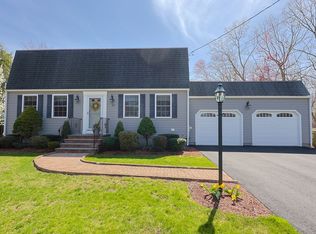 57 Eden Park Dr, North Attleboro, MA 02760
