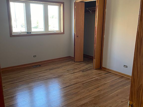 4th image of 5434 S Archer Ave #2150-2