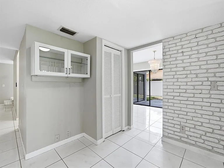 11314 Laurel Crest Ln — Photo 10