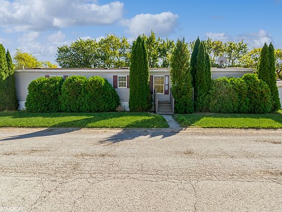 2nd image of 185 Whipporwill Dr