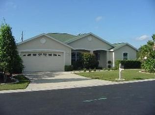 2489 Appaloosa Cir, Sarasota, FL 34240