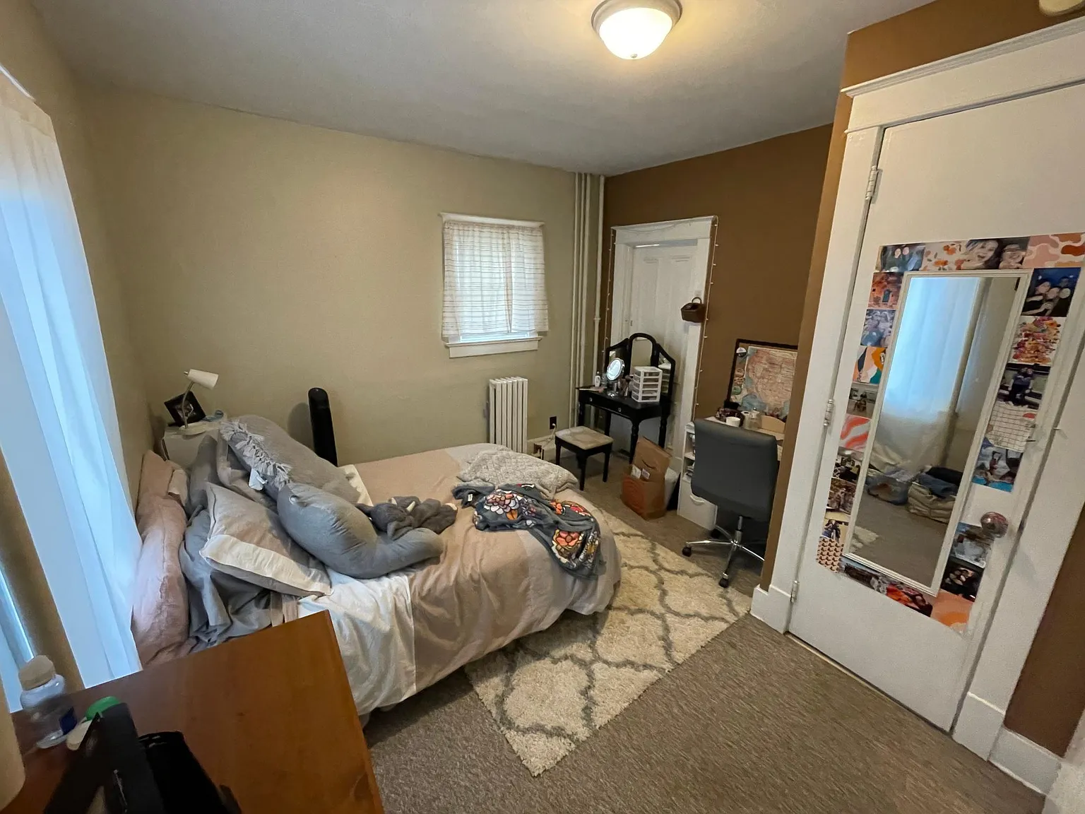 3 bed, 700 sqft, $1,245 — Photo 4