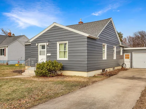 723 11th St S, Benson, MN 56215